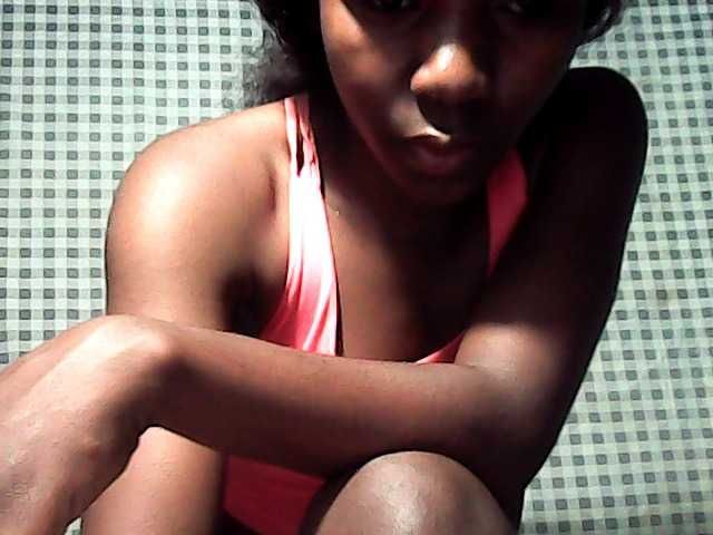 LandiQueen12