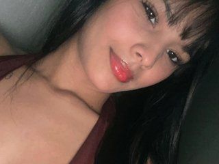 Mia-Jhonson