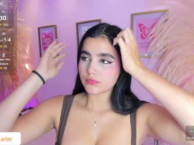MiiaaCarter