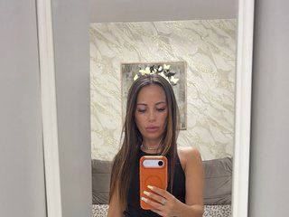 NicoleBella