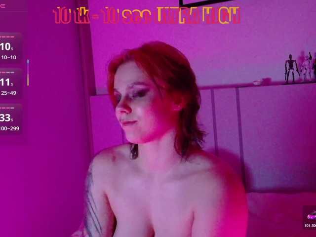 Red-RoxyFoxy