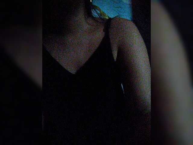 hornylittleprincess69