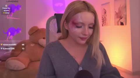 aurora NO NUDE