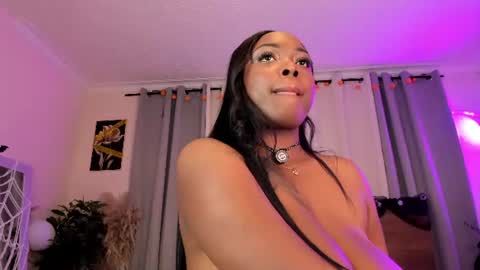 Maria C (follow my new page
