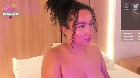 cloe_25