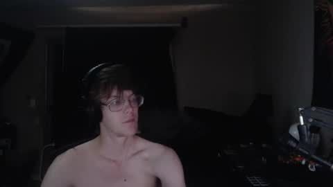 Dyl :3
