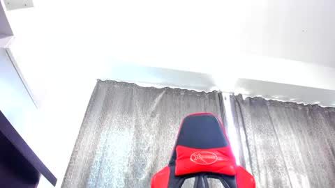 Em