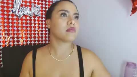Isabella_velvet