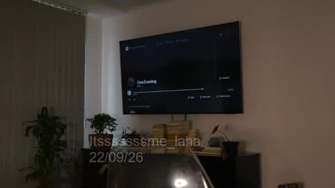 itsssssssme_lana
