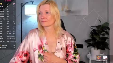 julie_lucasss