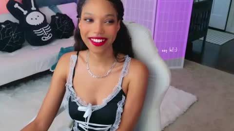 evie