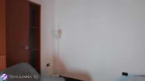 mia_paulina